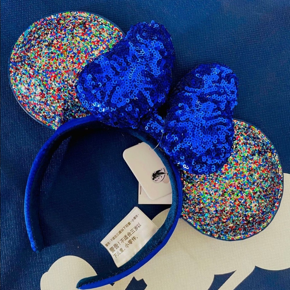 Disneyland Mickey ears 2020